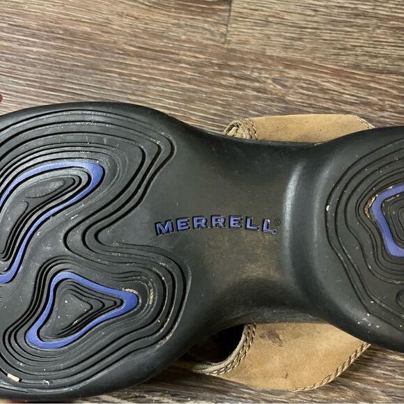 Merrell Topo Cross Stone Tan Crisscross Suede Sandals - Picture 10 of 10